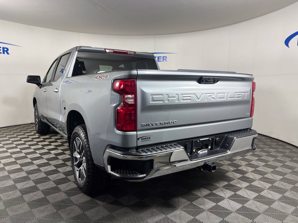 Certified 2024 Chevrolet Silverado 1500 LT AWD/4WD image 3