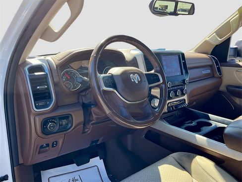 Used 2019 RAM 1500 Laramie image 9