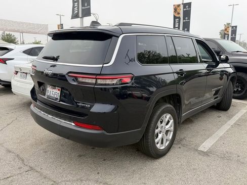 Used 2023 Jeep Grand Cherokee L Limited image 4