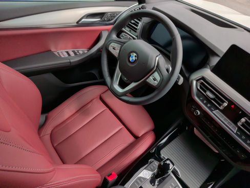 Used 2024 BMW X3 sDrive30i w/ Premium Package image 34