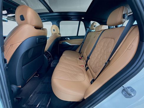 Certified 2023 BMW X5 sDrive40i w/ Parking Assistance Package image 25