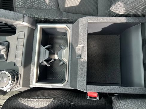 New 2026 Toyota 4Runner SR5 AWD/4WD image 23