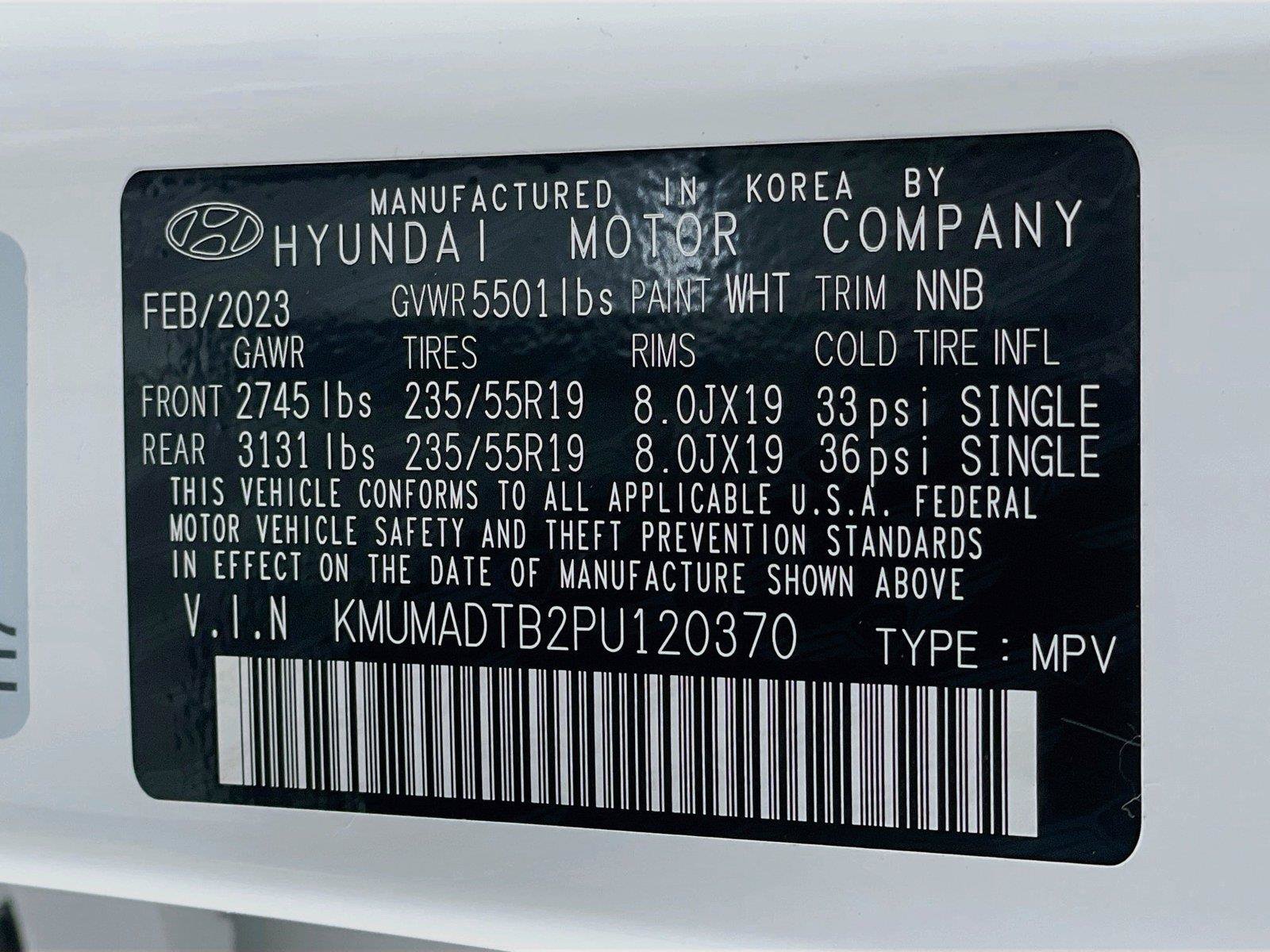 Used 2023 Genesis GV70 2.5T w/ Select Package AWD/4WD image 34