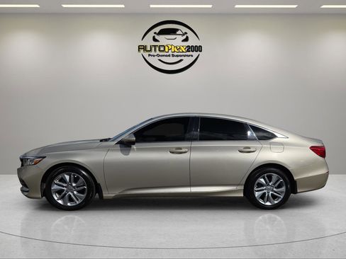 Used 2020 Honda Accord LX image 4