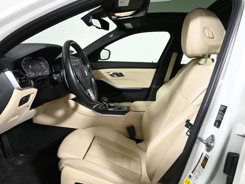 Used 2021 BMW 330i xDrive Sedan w/ Premium Package image 3