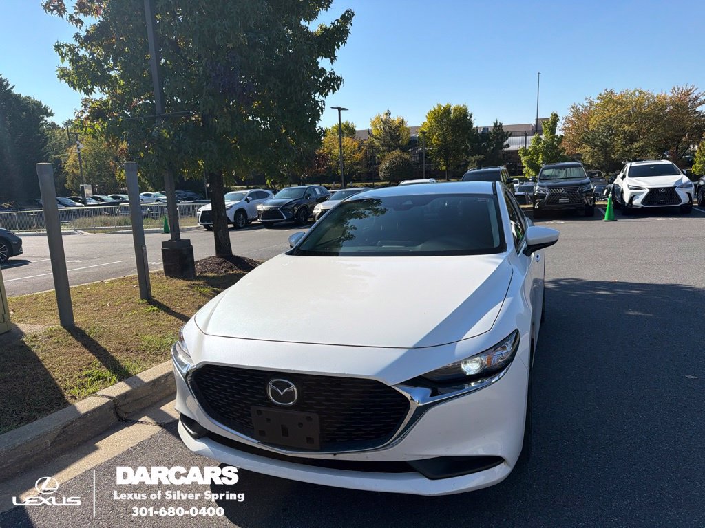 Used 2022 MAZDA MAZDA3 s FWD image 1