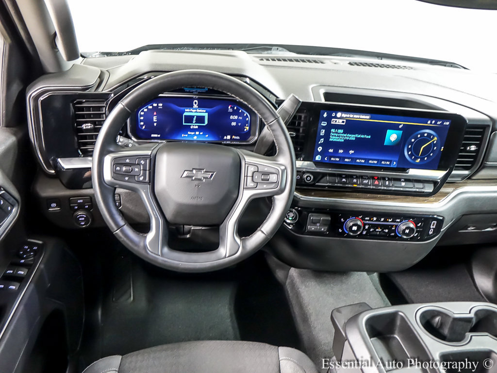 Used 2026 Chevrolet Silverado 1500 RST AWD/4WD image 13