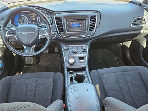 Used 2015 Chrysler 200 Limited w/ Convenience Group FWD image 15