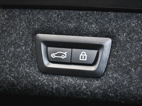 Used 2019 BMW M5 w/ Executive Package image 52