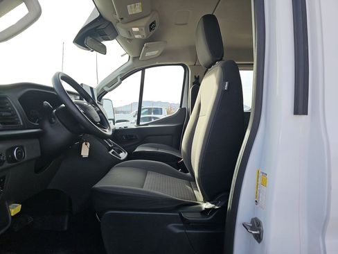 Used 2022 Ford Transit 350 XLT image 5