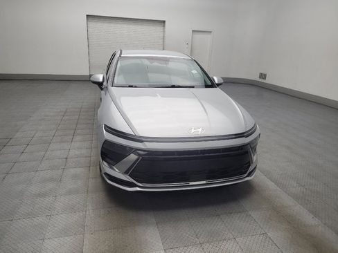 Used 2025 Hyundai Sonata SEL FWD image 14