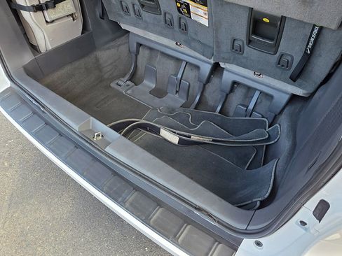 Used 2019 Toyota Sienna LE image 15