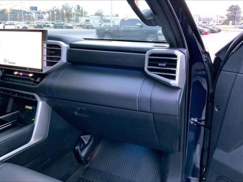 Used 2023 Toyota Tundra Platinum image 18