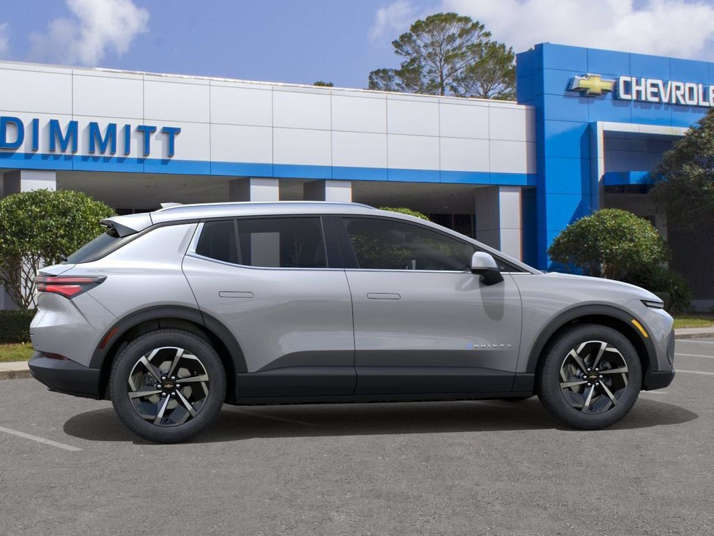 New 2026 Chevrolet Equinox EV LT FWD image 5