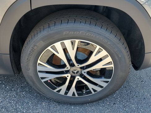 Certified 2026 Mercedes-Benz GLB 250 image 5
