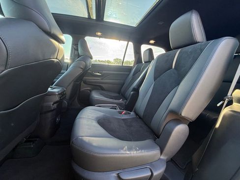 Used 2026 Toyota Grand Highlander AWD Hybrid image 25