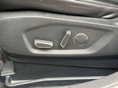 Used 2016 Ford Edge SEL w/ Equipment Group 201A AWD/4WD image 10