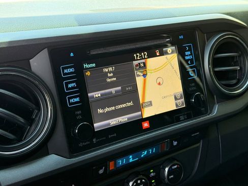 Used 2019 Toyota Tacoma TRD Pro AWD/4WD image 18