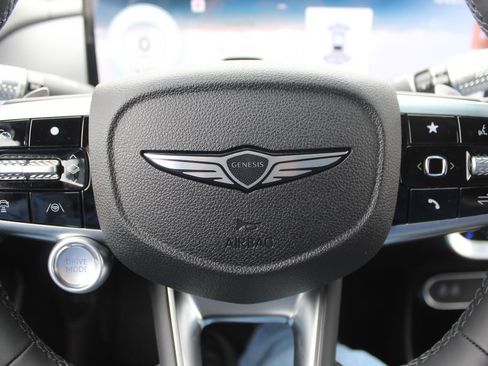 New 2026 Genesis GV60 RWD image 31