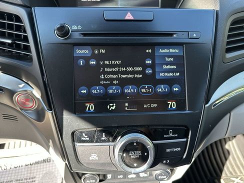 Used 2022 Acura ILX w/ Premium Package image 19