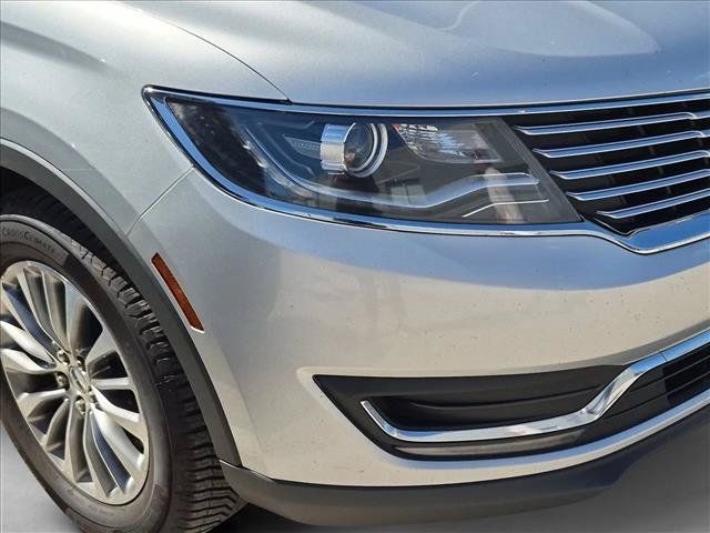 Used 2016 Lincoln MKX Select w/ Select Plus Package FWD image 10