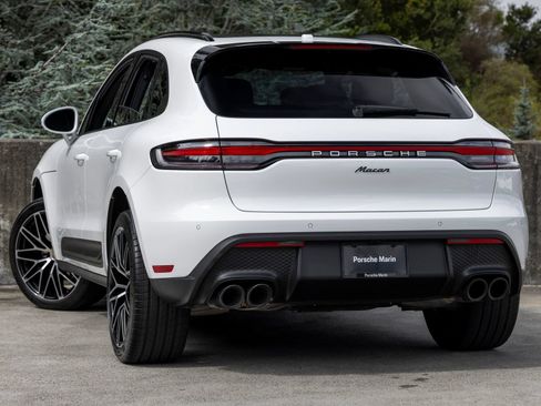 Certified 2026 Porsche Macan AWD/4WD image 3
