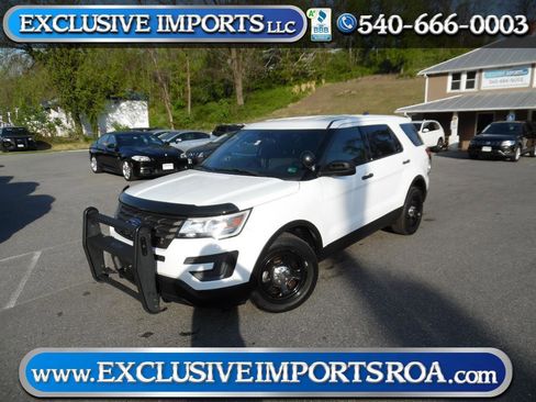 Used 2018 Ford Explorer 4WD Police Interceptor w/ Ultimate Wiring Package image 1