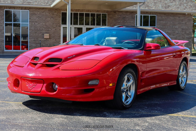 Used 1999 Pontiac Firebird Formula RWD image 14