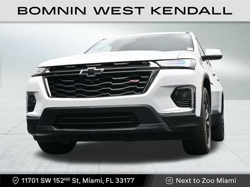 Used 2023 Chevrolet Traverse RS image 27