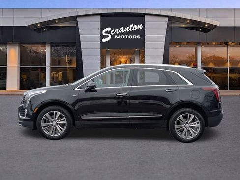 Used 2024 Cadillac XT5 Premium Luxury image 2