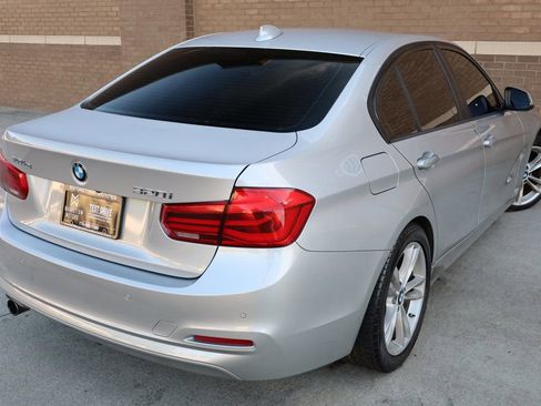 Used 2016 BMW 320i Sedan image 10
