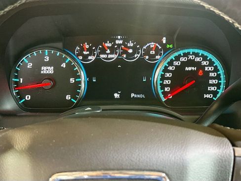 Used 2018 GMC Yukon Denali w/ Denali Ultimate Package image 13