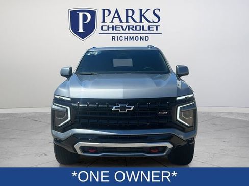 Used 2025 Chevrolet Tahoe Z71 AWD/4WD image 2