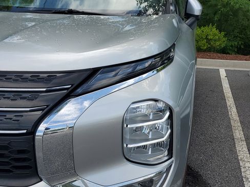 Used 2022 Mitsubishi Outlander SEL FWD image 4