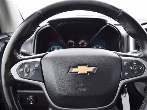 Used 2022 Chevrolet Colorado LT w/ Fleet Safety Package image 9