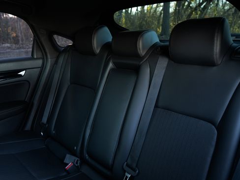 Used 2022 Honda Civic Sport Touring image 18