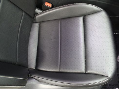 Used 2021 Volkswagen Atlas SE image 30