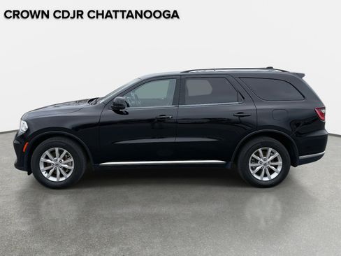 Certified 2023 Dodge Durango SXT image 4