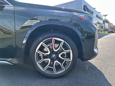 Used 2024 BMW X1 xDrive28i w/ Technology Package AWD/4WD image 16