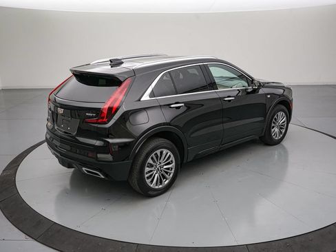 Used 2024 Cadillac XT4 Premium Luxury w/ Active Safety Package AWD/4WD image 4