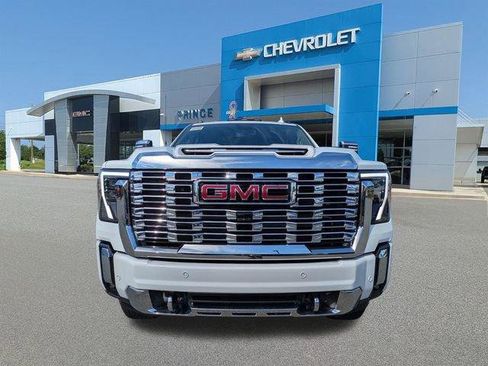 New 2026 GMC Sierra 2500 Denali image 10