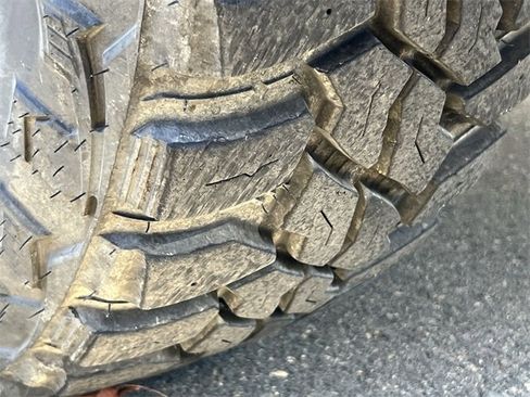 Used 2016 Chevrolet Silverado 1500 LT w/ All Star Edition image 10