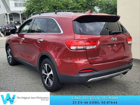 Used 2017 Kia Sorento EX AWD/4WD image 4