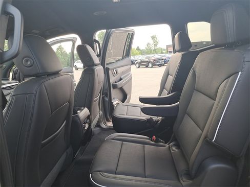 New 2026 Buick Enclave Preferred image 15