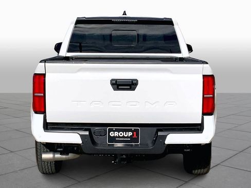 Used 2024 Toyota Tacoma SR5 image 5