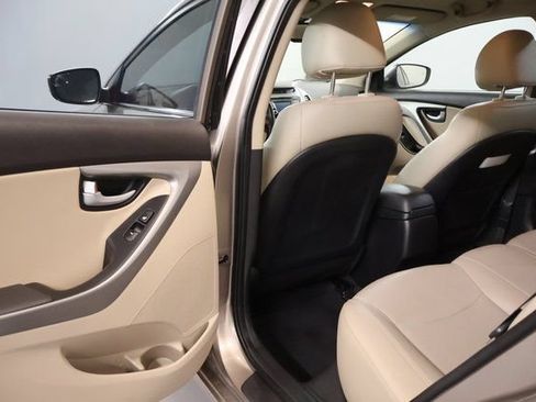 Used 2014 Hyundai Elantra Limited FWD image 24
