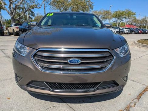 Used 2016 Ford Taurus Limited image 8