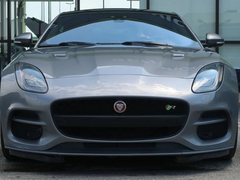 Used 2020 Jaguar F-TYPE R AWD/4WD image 2