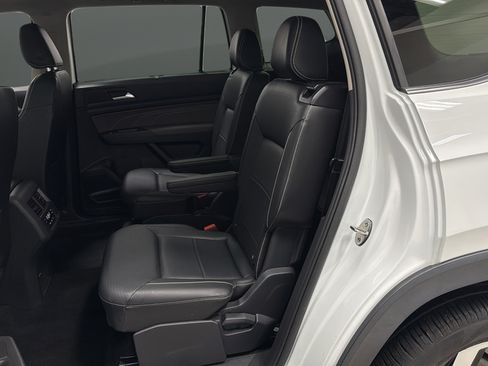 Used 2022 Volkswagen Atlas SEL AWD/4WD image 24