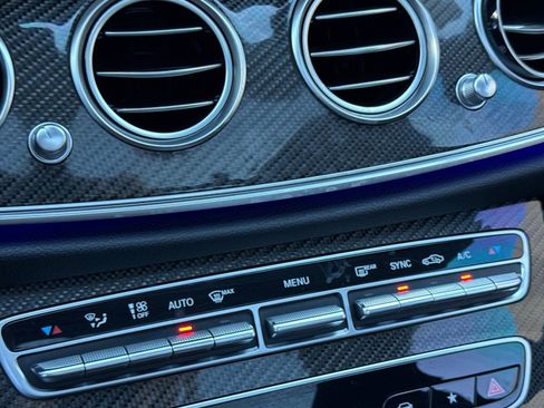 Used 2022 Mercedes-Benz E 53 AMG 4MATIC Sedan image 17